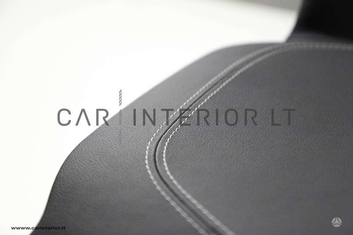 Jeep Grand Cherokee interior parts