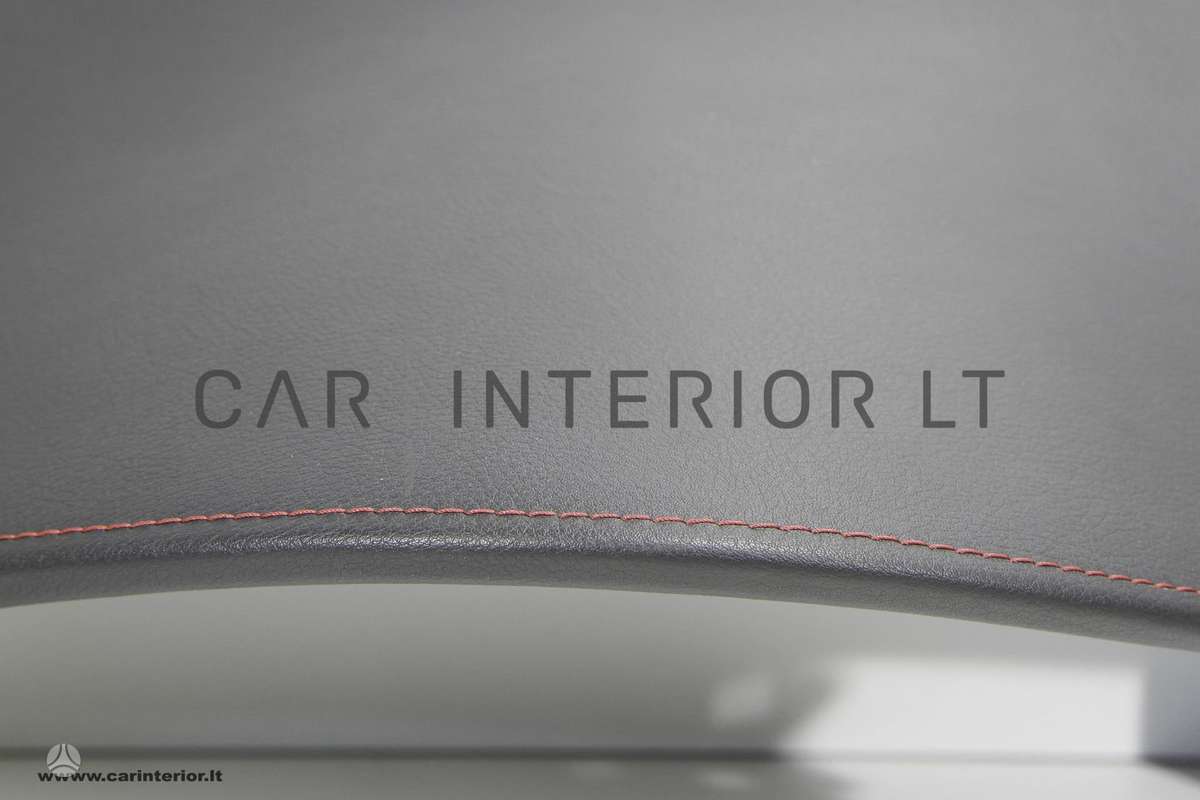 Lexus -kita- salono detalės