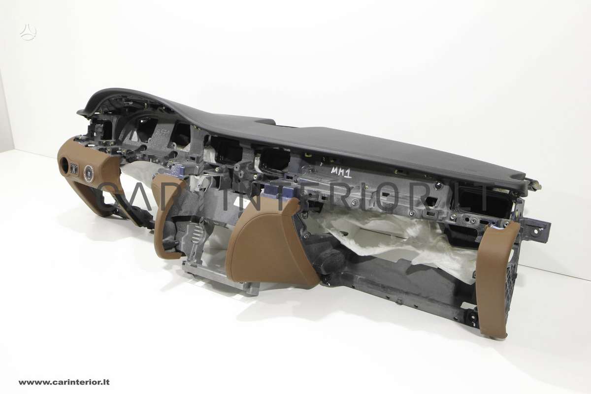 Maserati Quattroporte interior parts