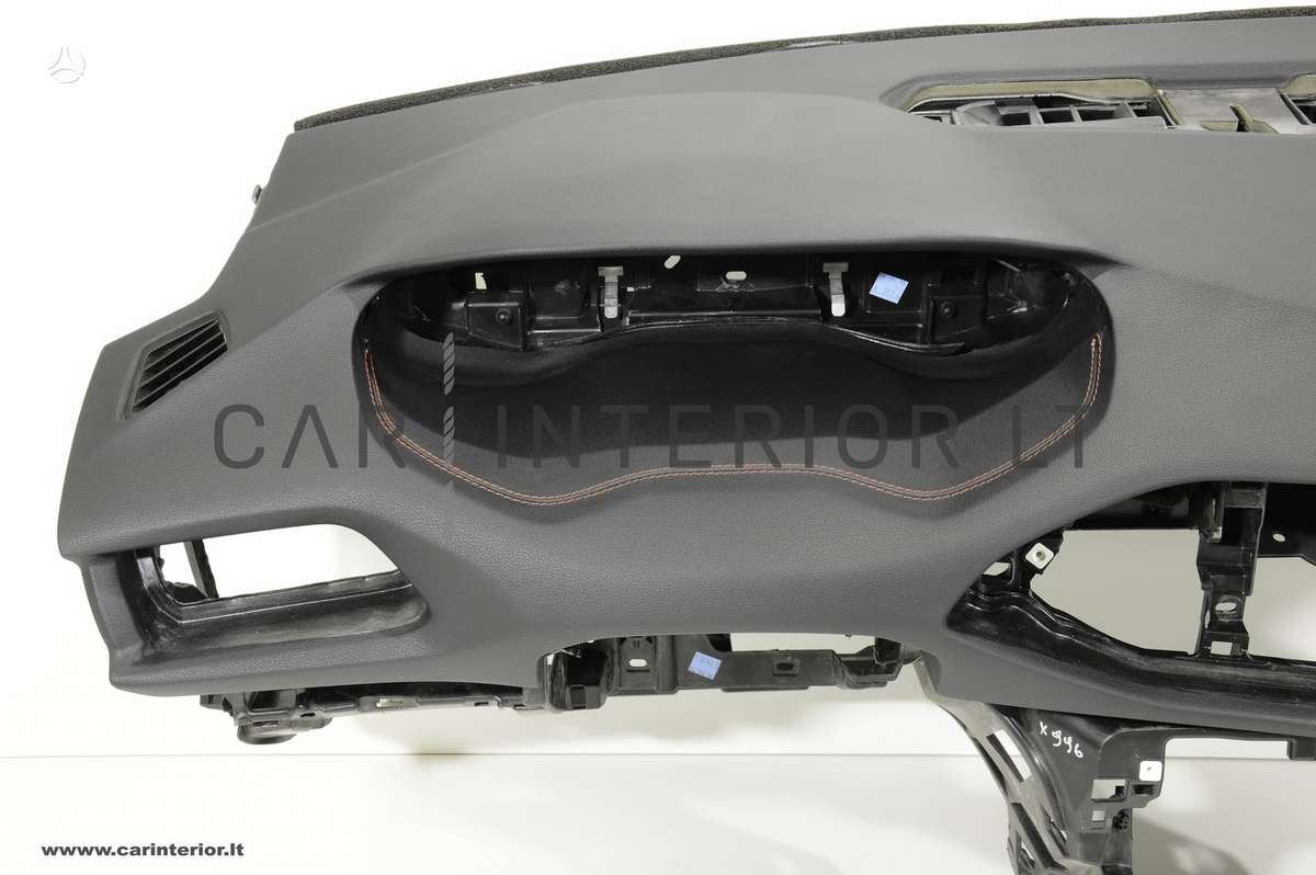 Peugeot 308 salono detalės