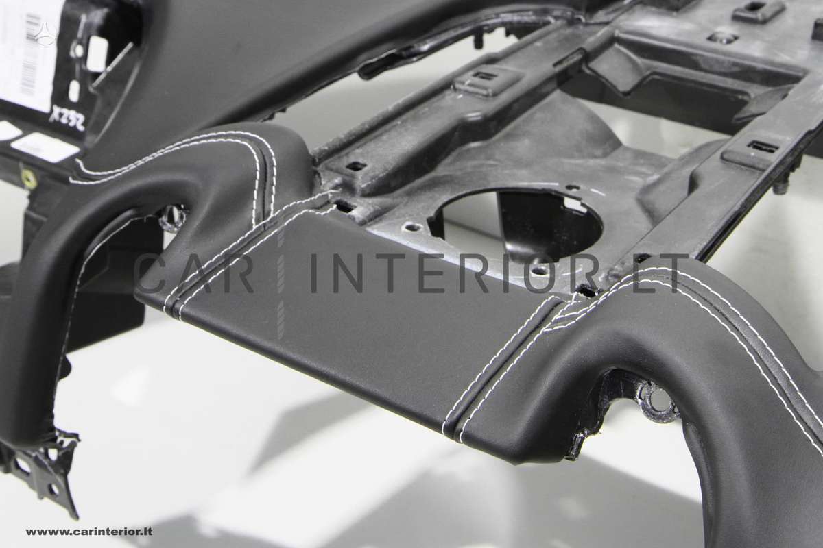 Porsche Cayenne interior parts