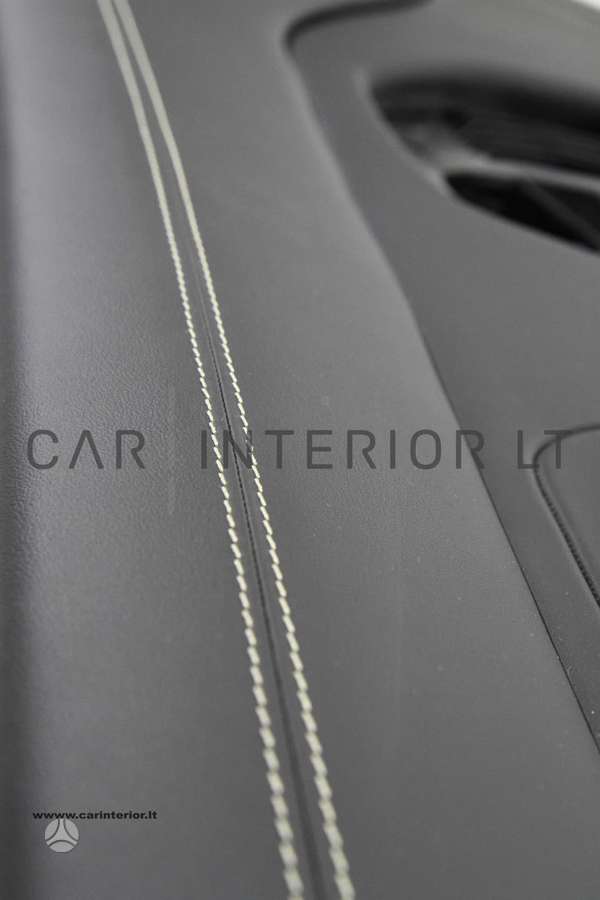 Porsche Macan interior parts