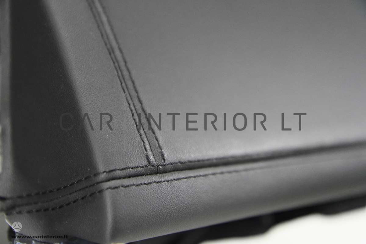 Volvo XC60 salono detalės