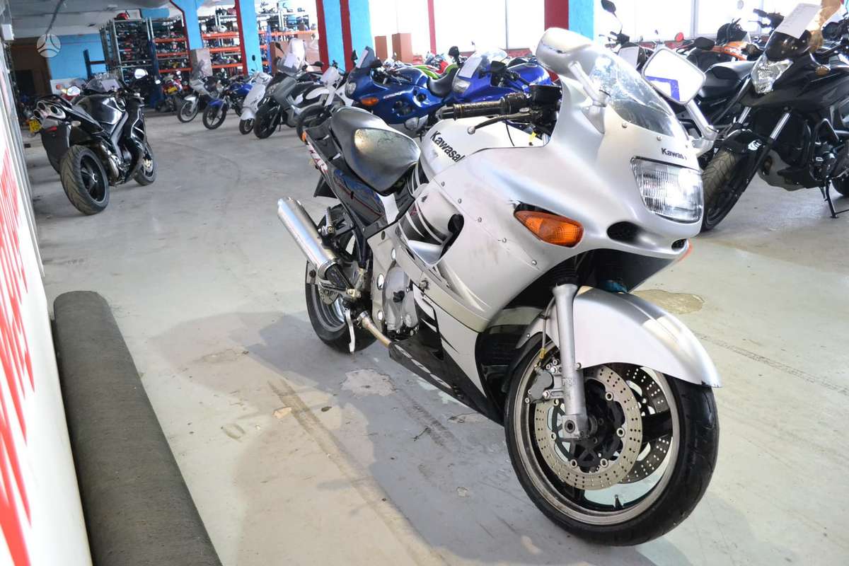 Kawasaki ZZR, superbikes