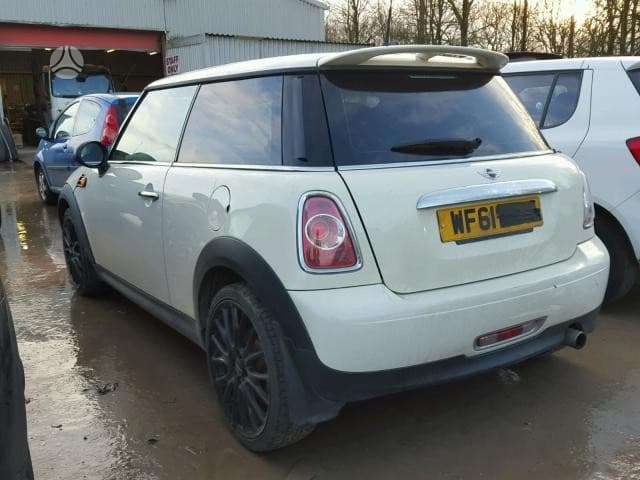 Mini One dalimis. N16b16a