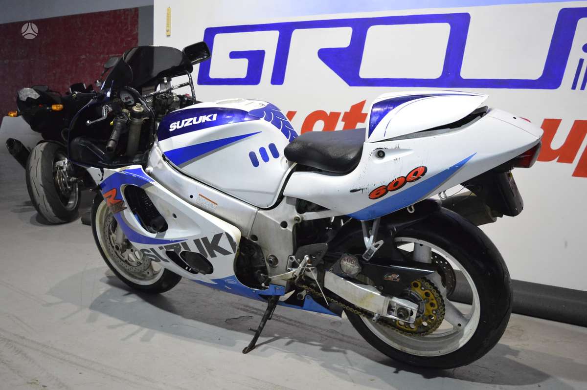 Suzuki GSX-R, спортбайки / superbikes
