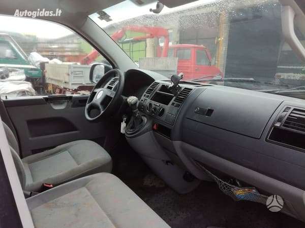 Volkswagen Transporter, passenger vans