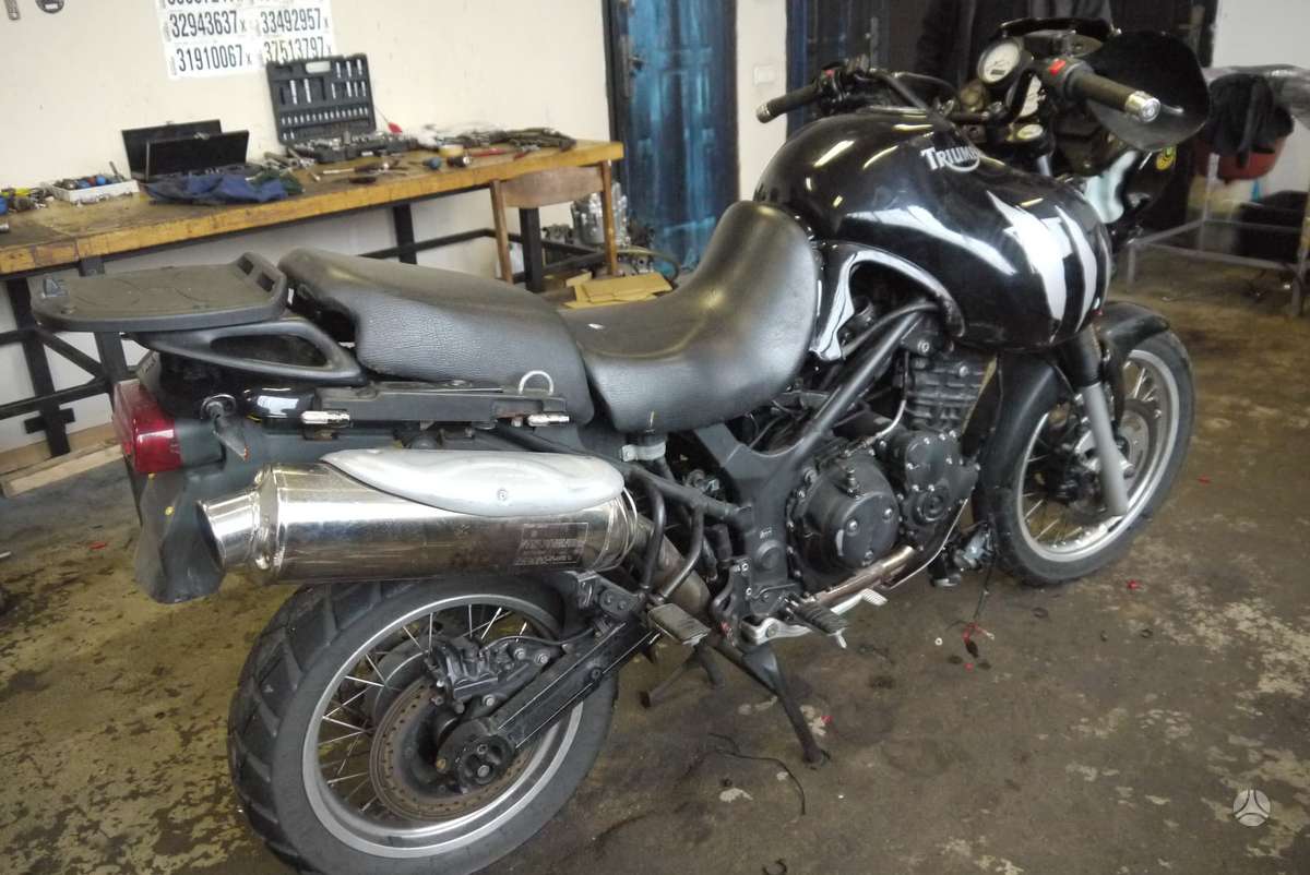 Triumph Tiger, enduro / adventure
