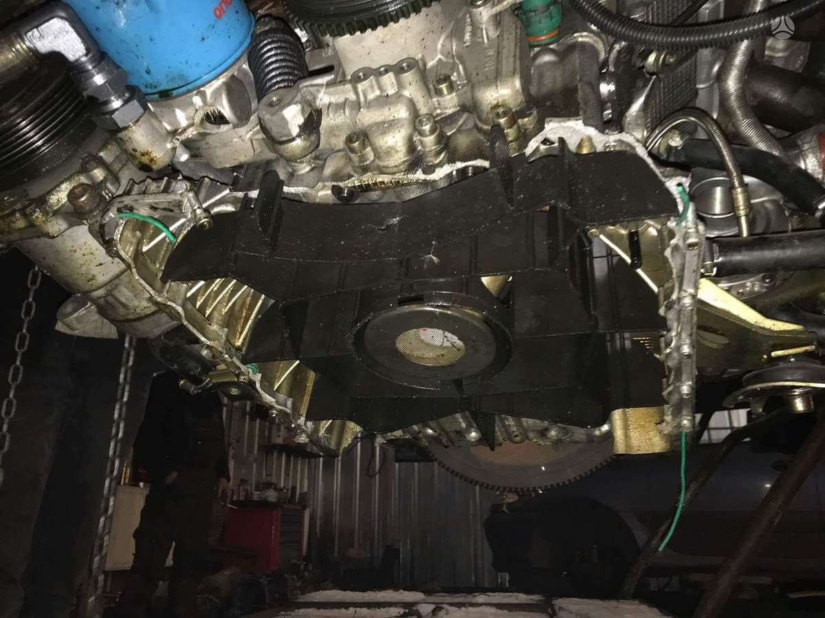 Maserati 3200 GT, AM585, engine parts