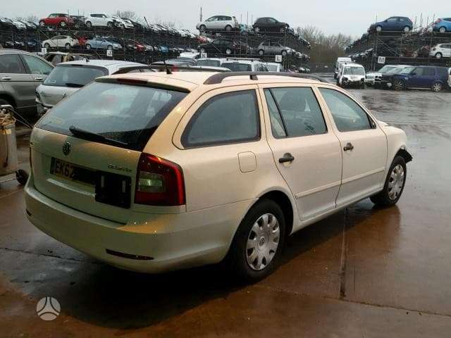 Skoda Octavia по частям