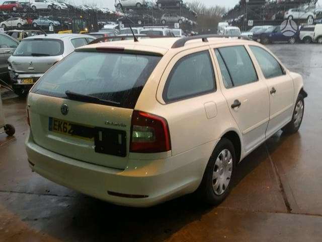 Skoda Octavia по частям
