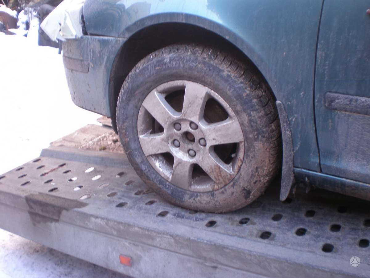 Skoda Octavia Perkame automobilius ardymui