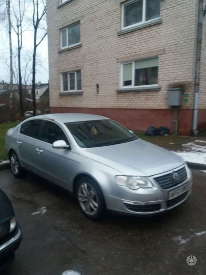 Volkswagen Passat dalimis. Is anglijos