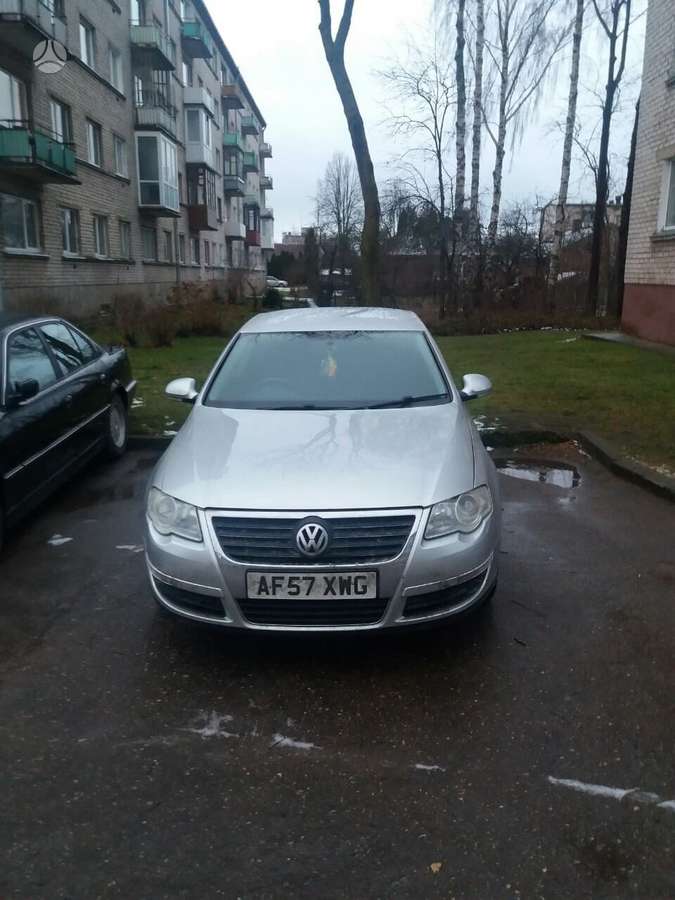 Volkswagen Passat dalimis. Is anglijos