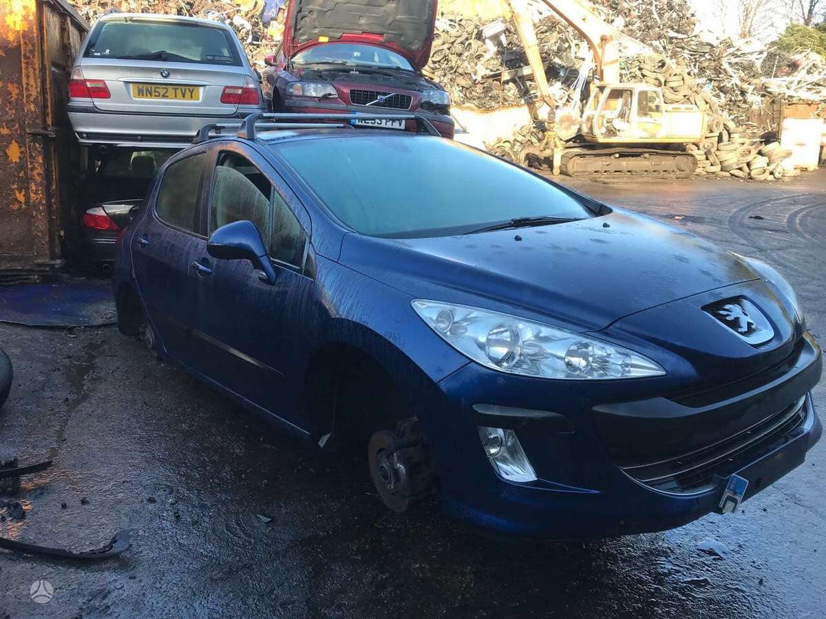 Peugeot 308 dalimis. Europa