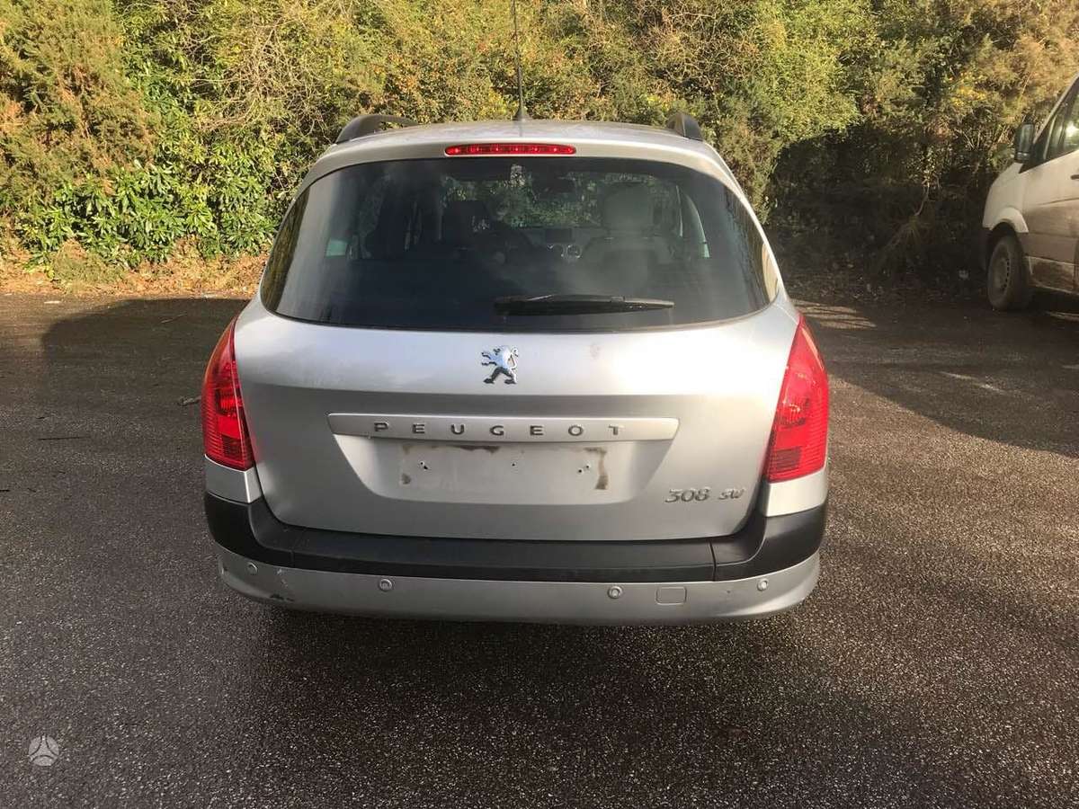 Peugeot 308 dalimis. Europa