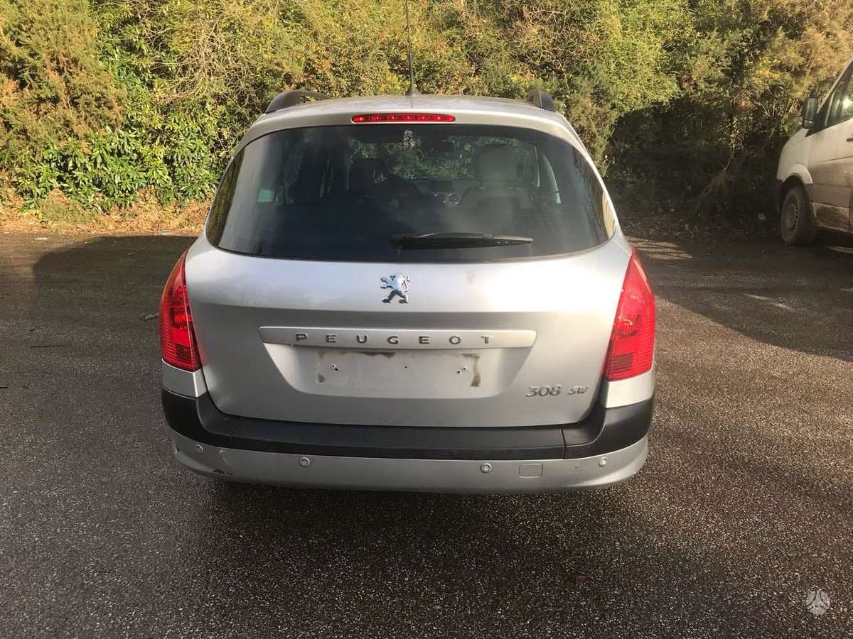 Peugeot 308 по частям. Europa