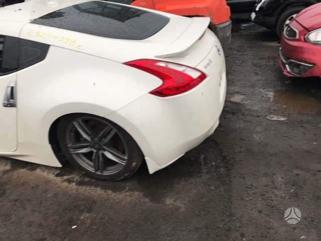 Nissan 370Z по частям. Navi hdd
