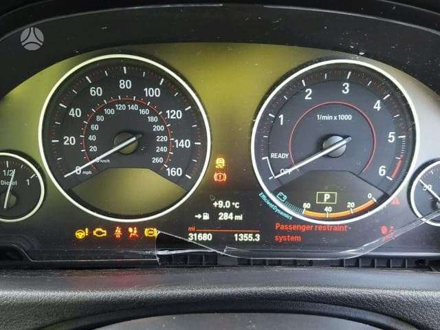 BMW 3 serija dalimis. X drive