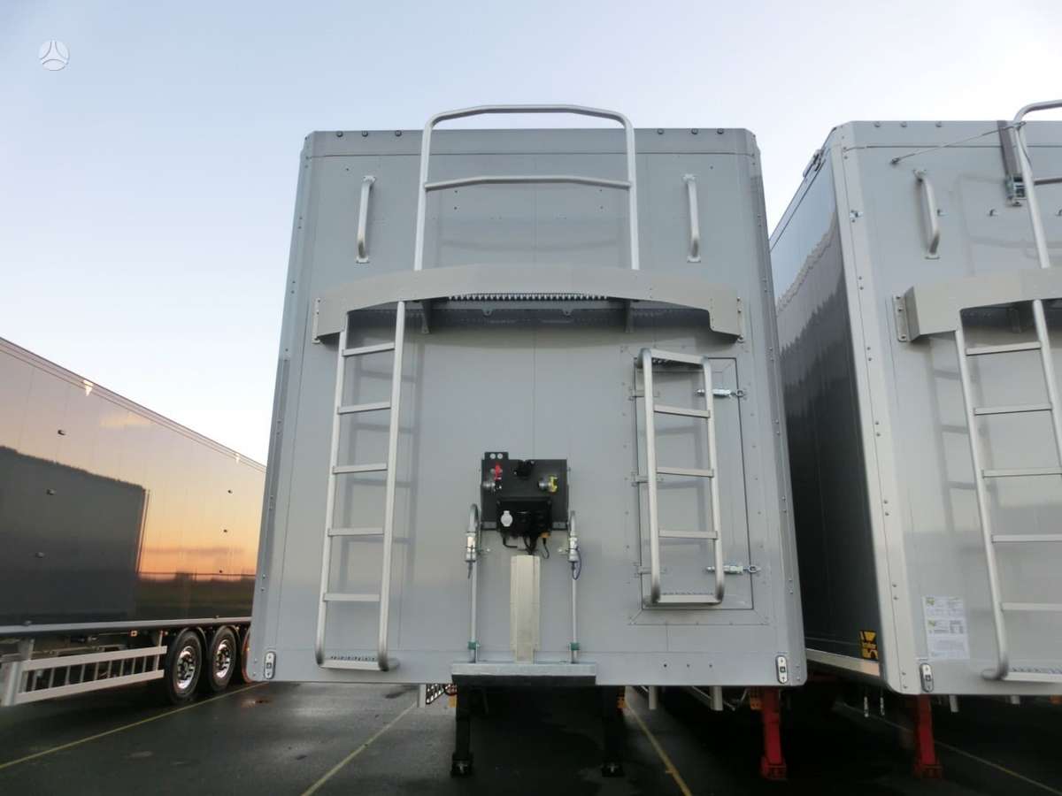 Kraker CF200ZL, with moving floor