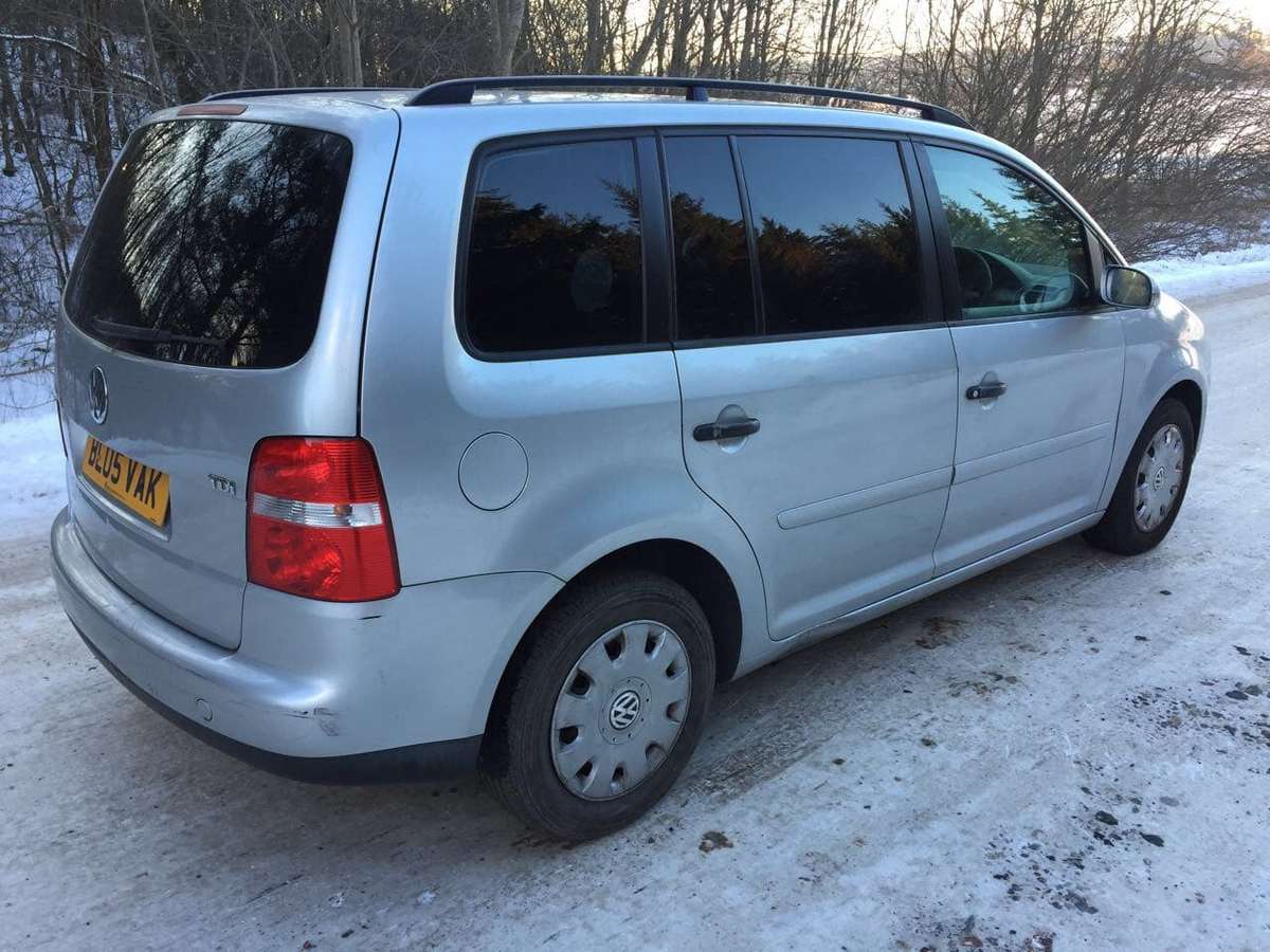 Volkswagen Touran по частям