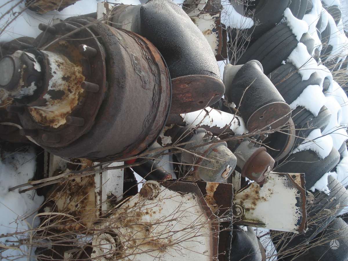 Schmitz SKO-24, refrigerated