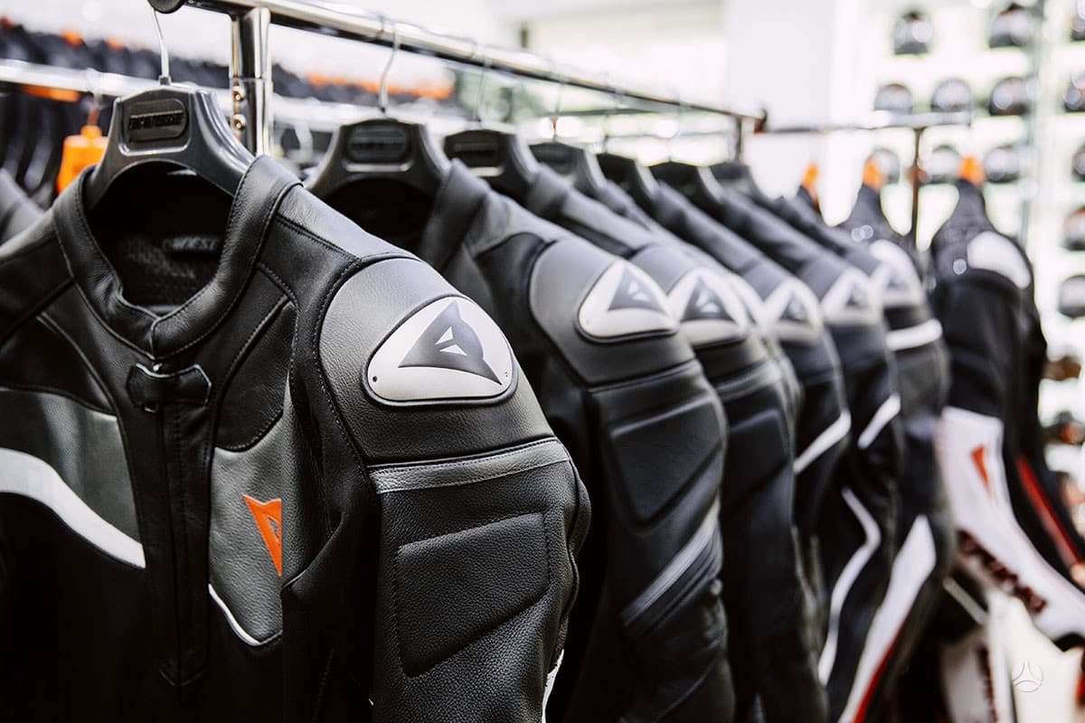 Dainese Mistel 2 piece, из двух частей
