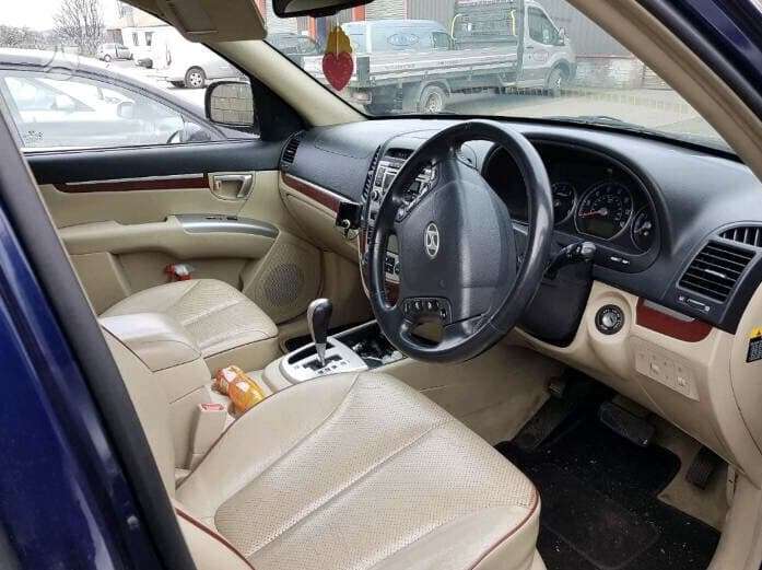 Hyundai Santa Fe for parts