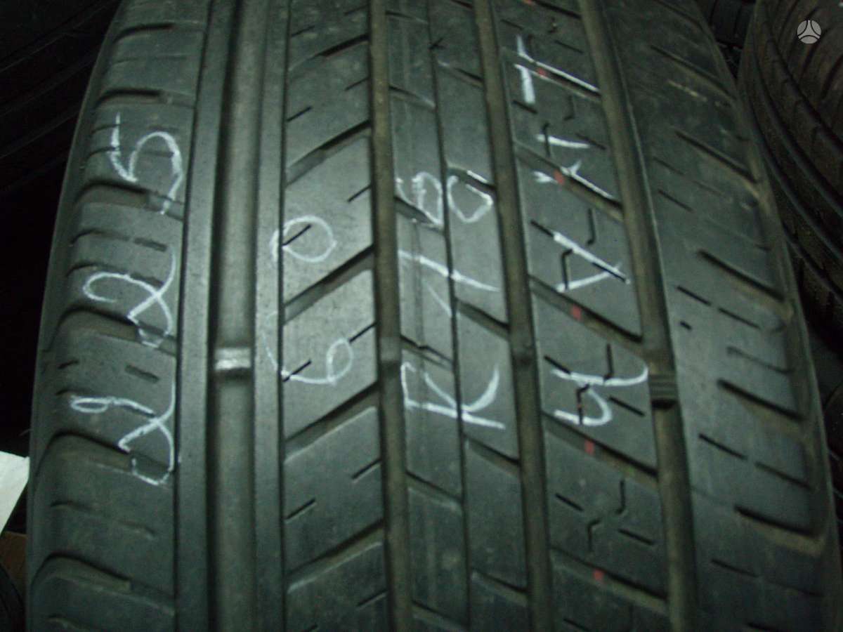 Dunlop ZieminesUniversaliosVasarines, winter 225/60 R18
