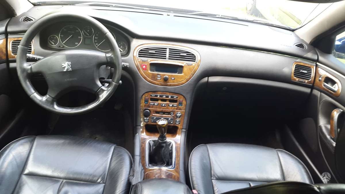 Peugeot 607 dalimis