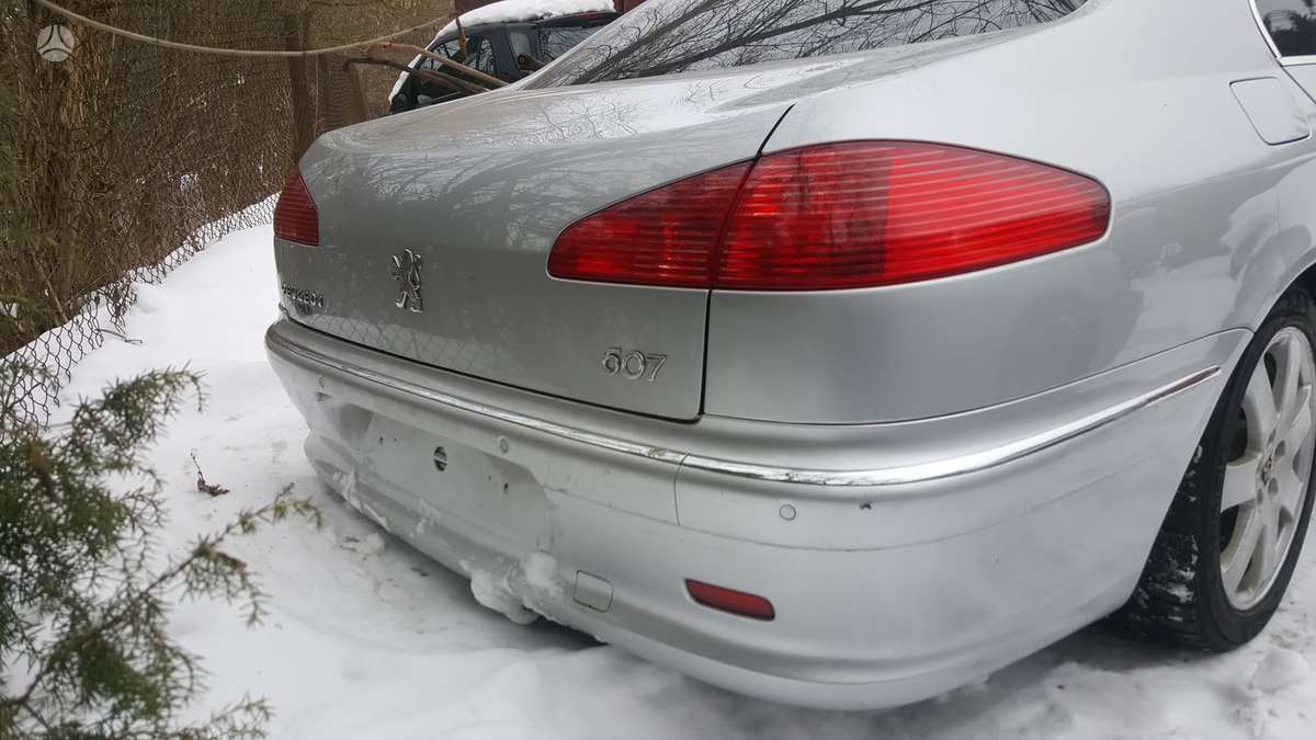Peugeot 607 по частям