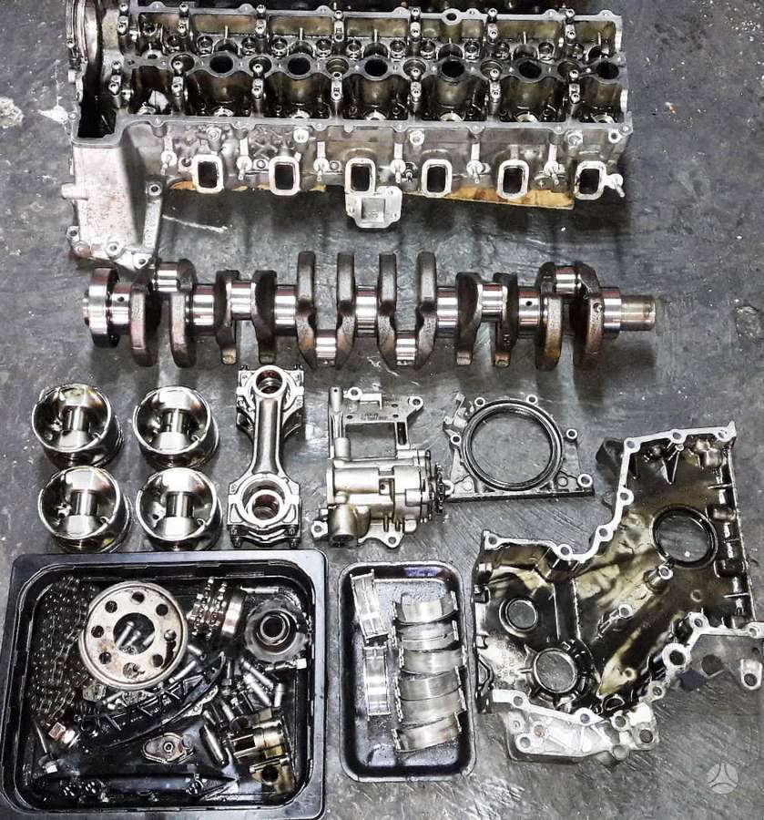 BMW X5, 306d2, engine parts