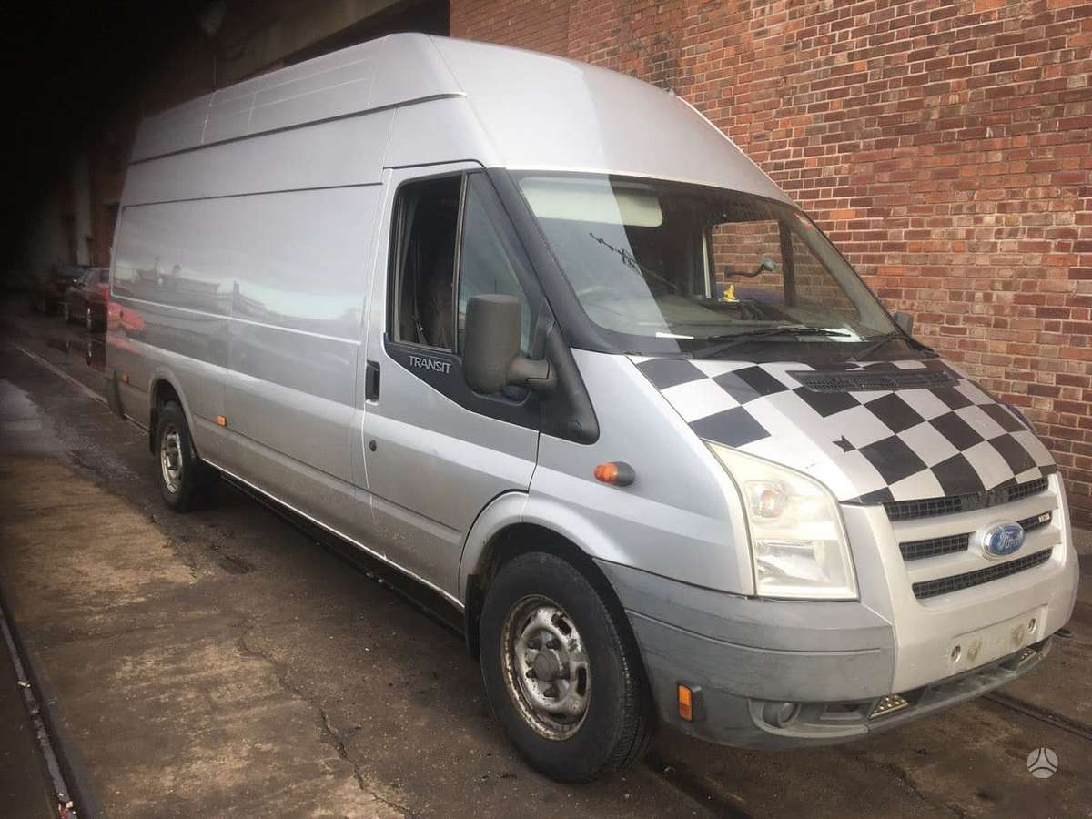 Ford Tranzit, грузовые микроавтобусы