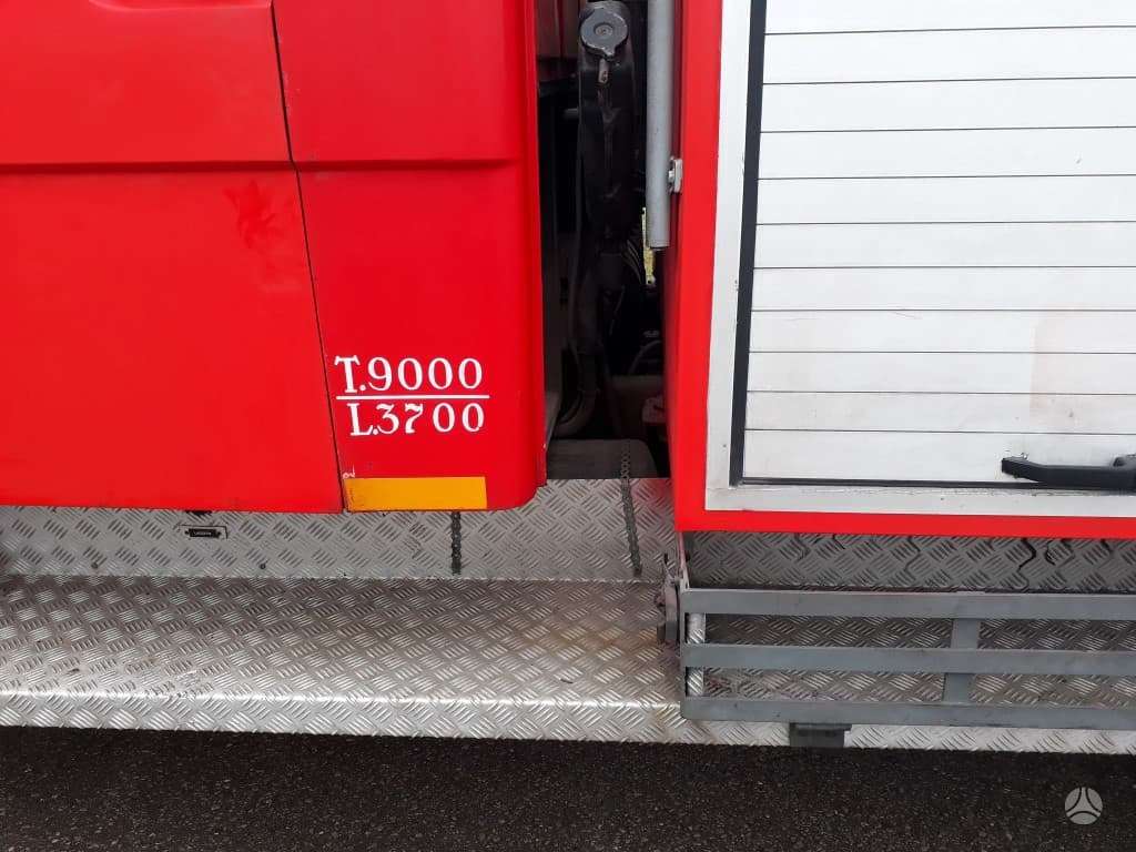 MAN VW 9136, fire engines