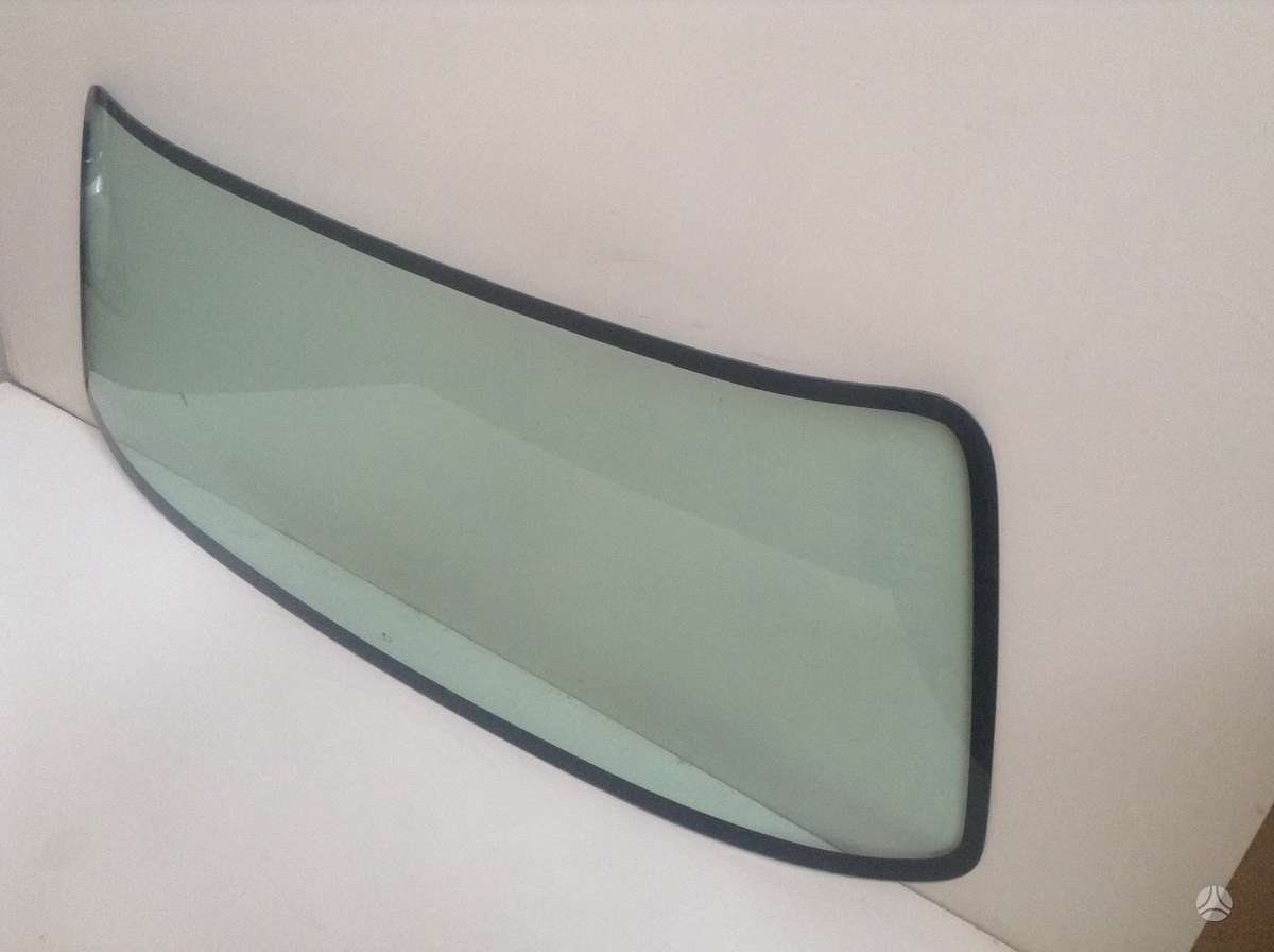 Dodge Charger windows