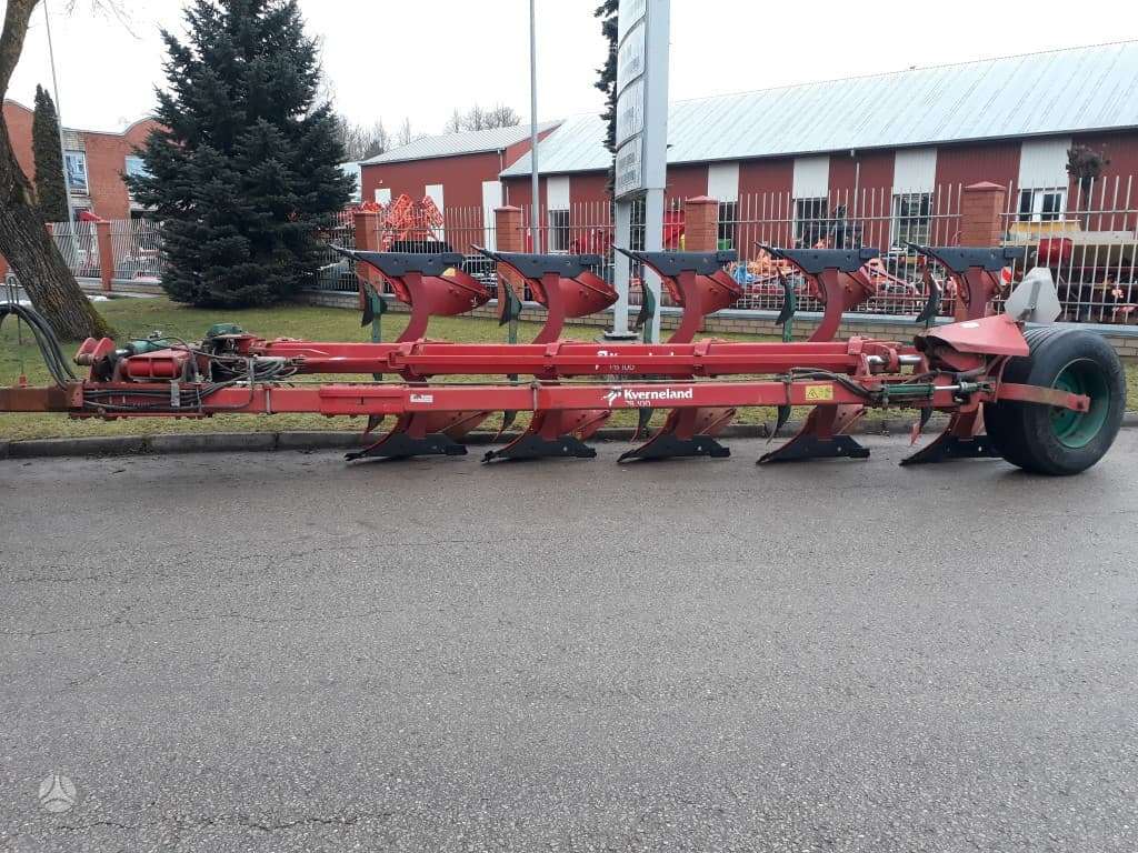 Kverneland PB 100, ploughs