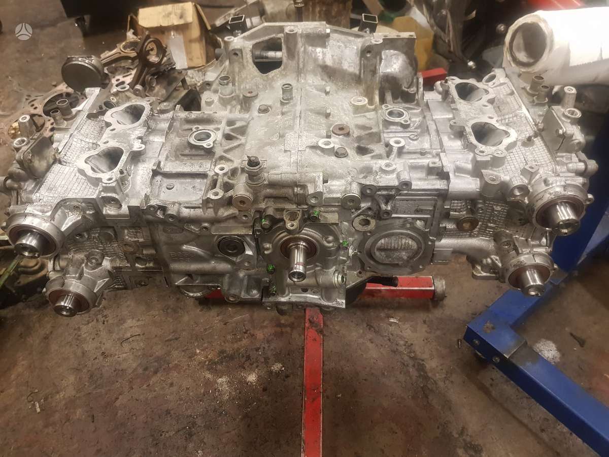 Subaru Forester engine parts
