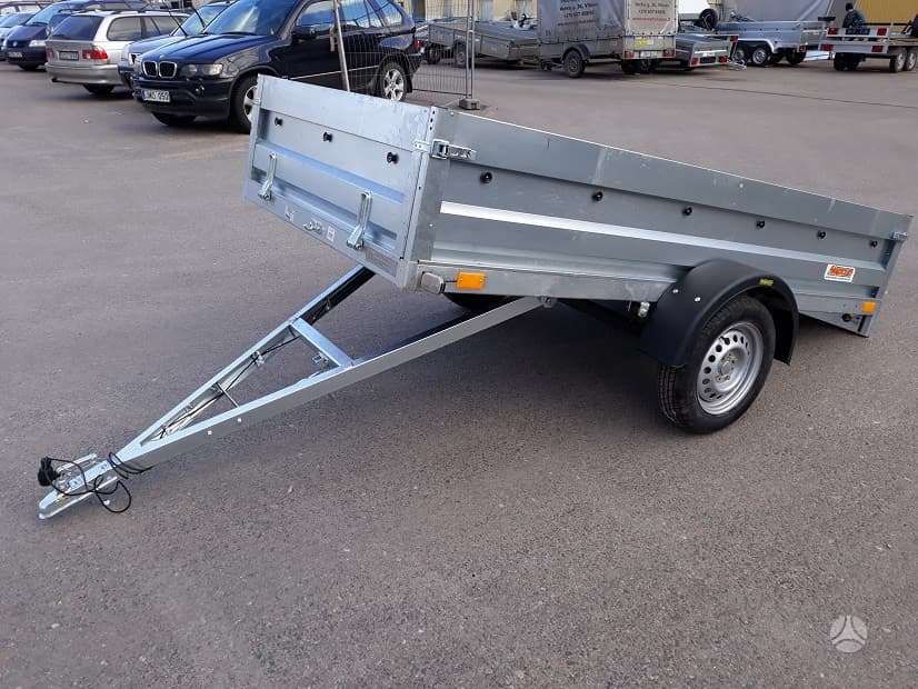 Neptun N7-236RTR, passenger car trailers
