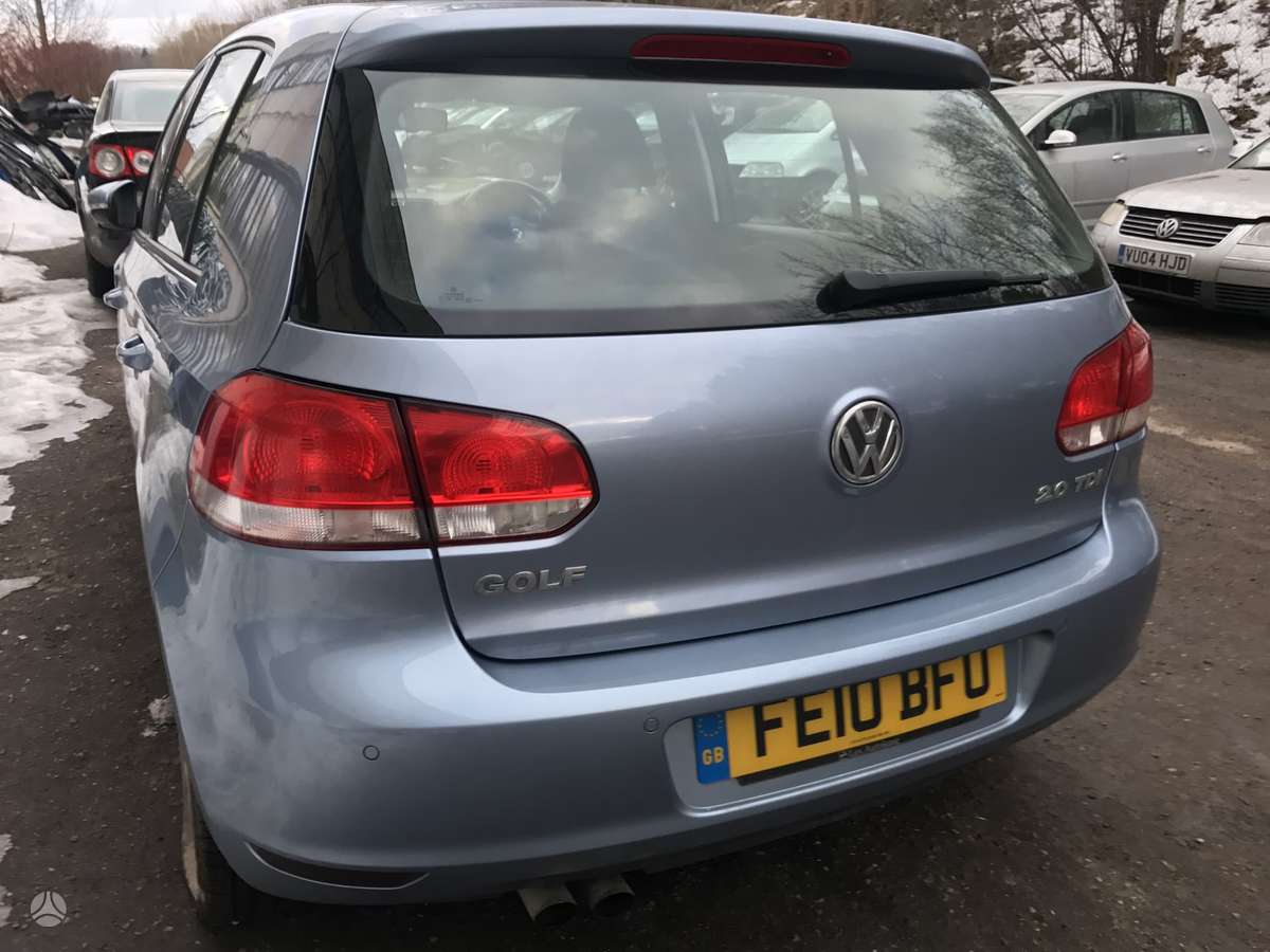 Volkswagen Golf for parts