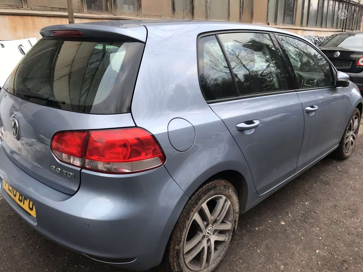 Volkswagen Golf for parts