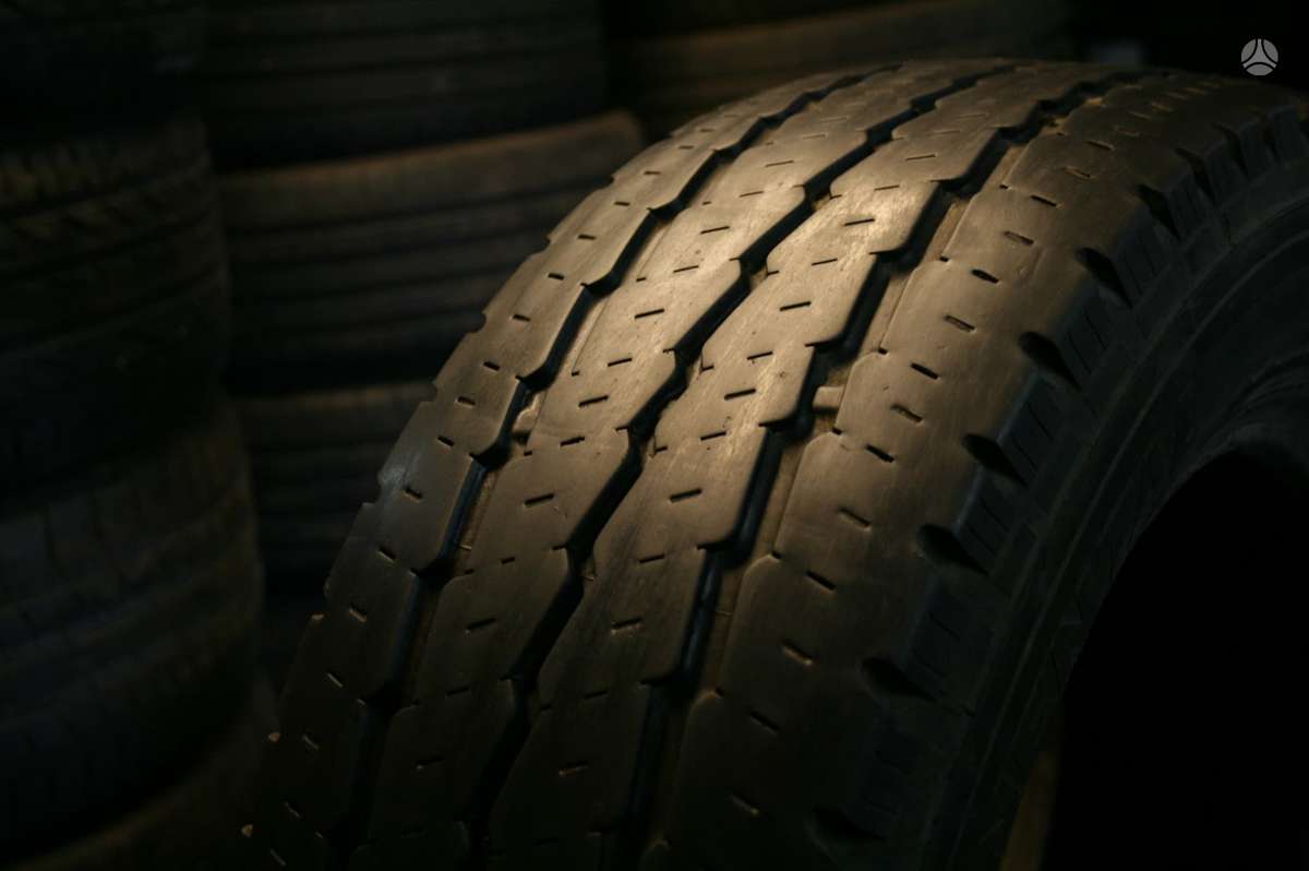 Continental Vanco, vasarinės 215/70 R15