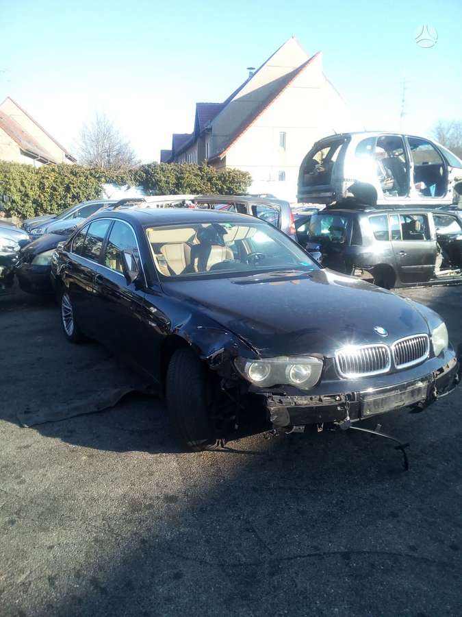 BMW 730 869885048