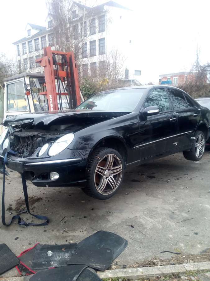 Mercedes-Benz E klasė 37069885048