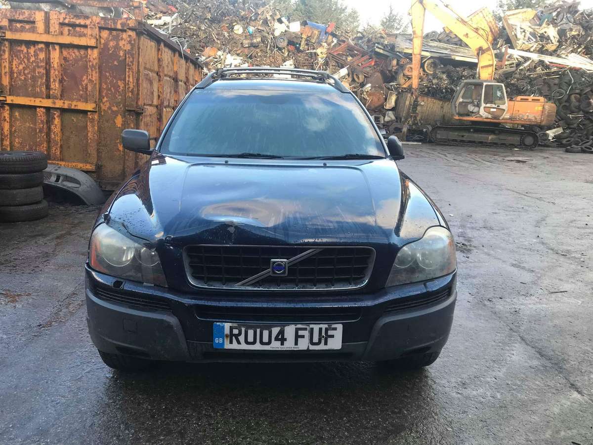 Volvo XC90 Dalimis