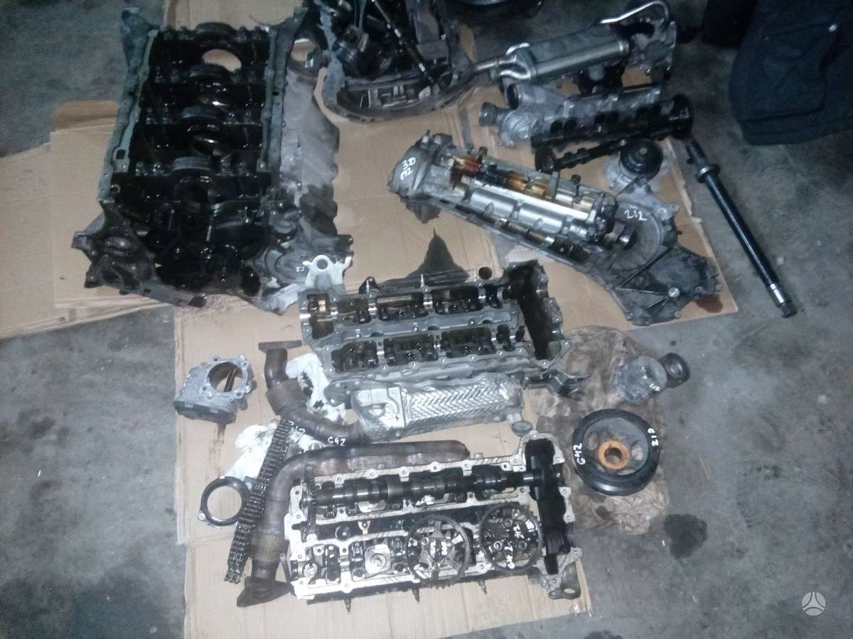 Mercedes-Benz E350, A642850 a642852 a642858 a64283