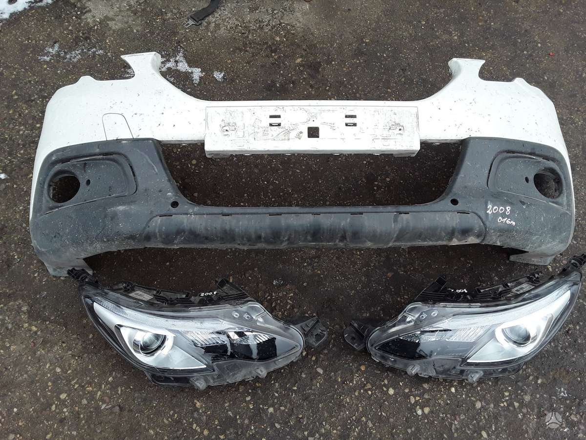 Peugeot 2008 бамперы (буфера), фары