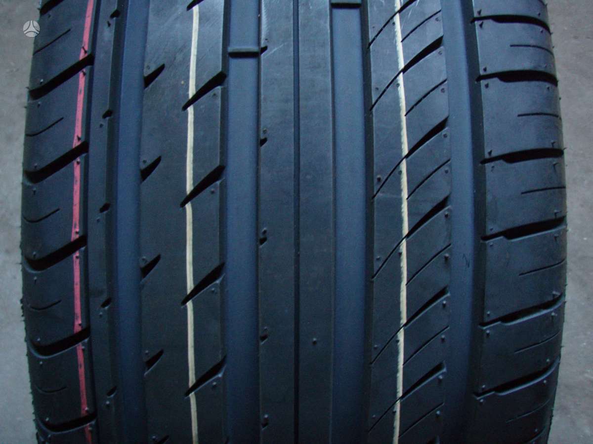 Bridgestone, летние 245/40 R18