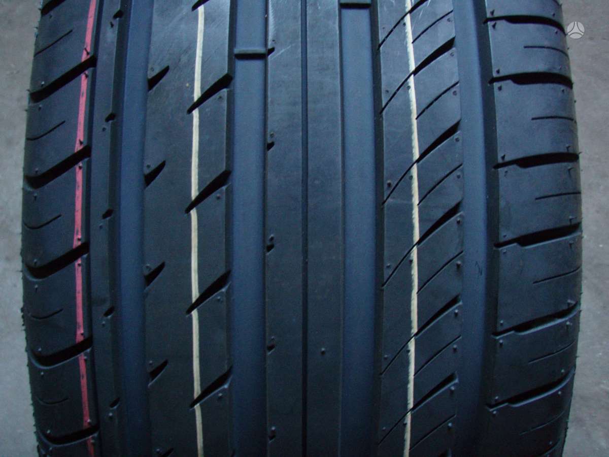 Bridgestone, summer 245/40 R18