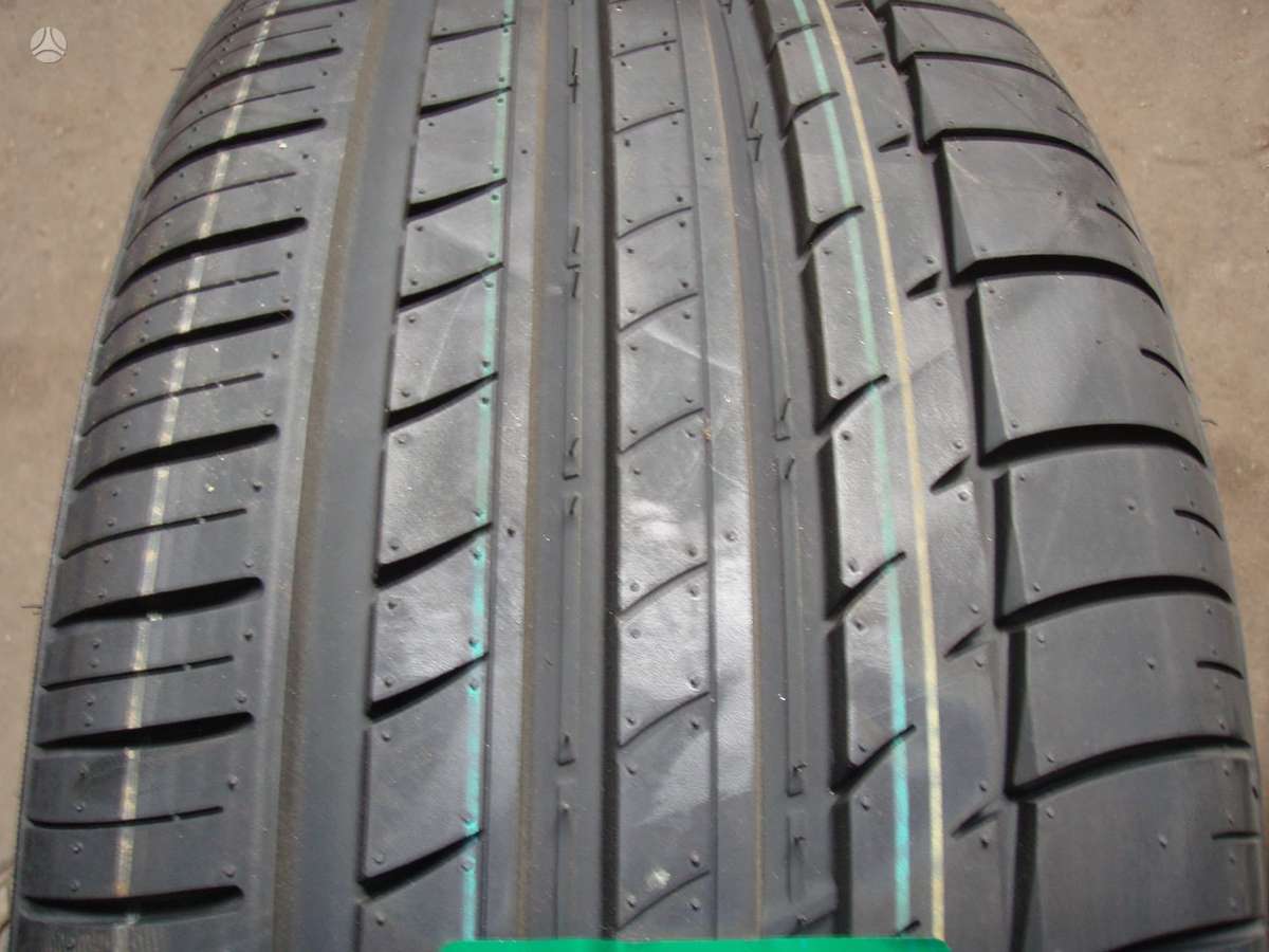 Sailun, летние 225/40 R18