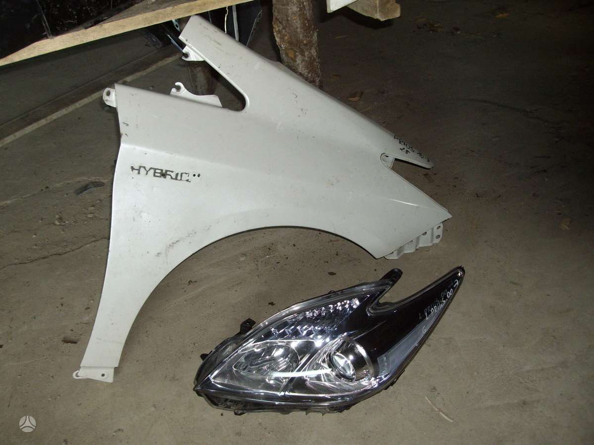 Toyota Prius body parts